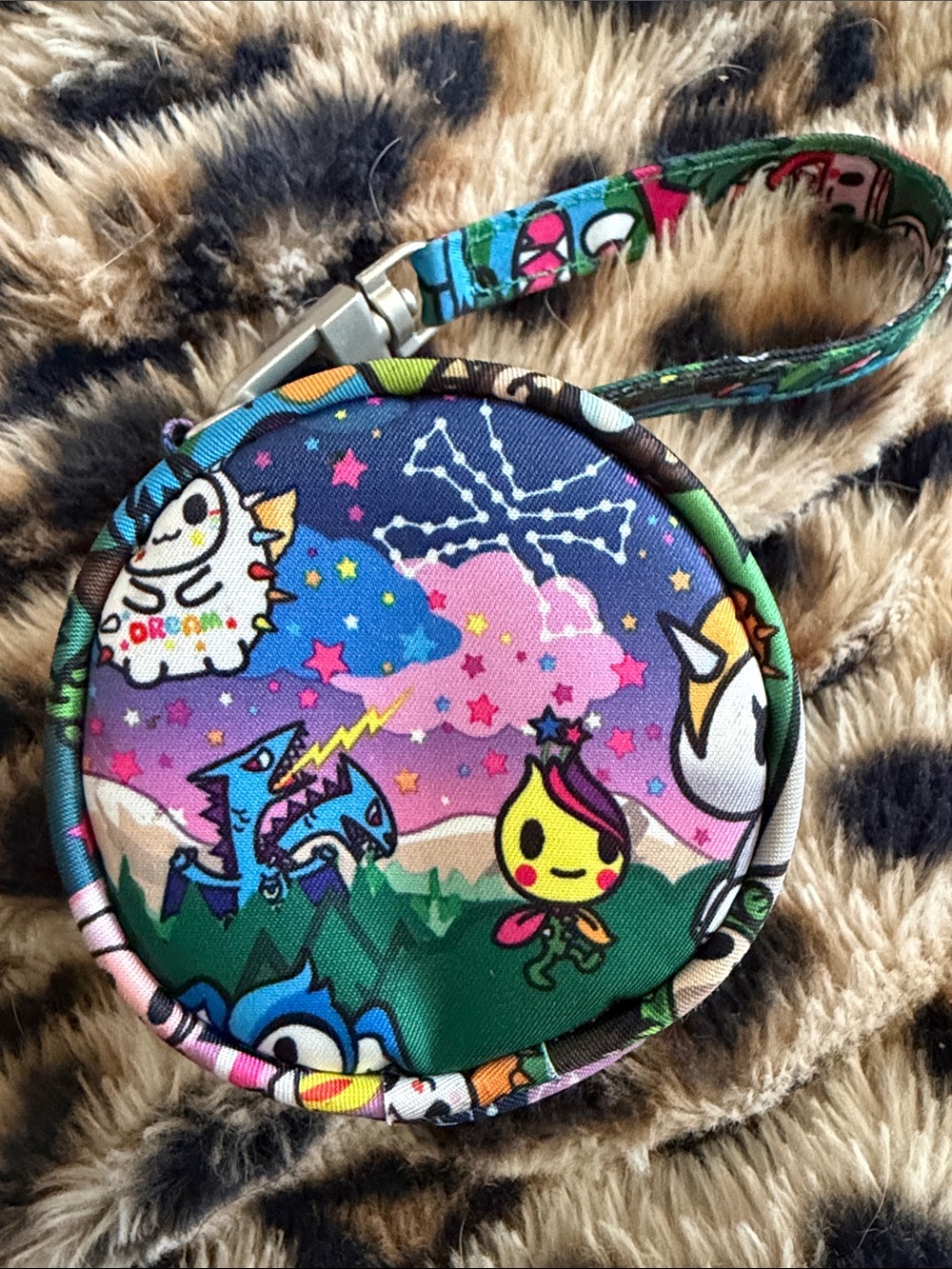 Ju-Ju-Be X Tokidoki paci pod.  Has never been used. - Picture 5 of 6